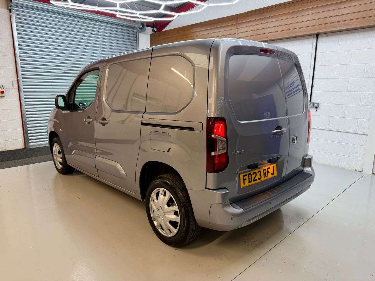 A 2023 VAUXHALL COMBO 1.5 Turbo D 2300 Pro L1 H1 Euro 6 * SAT NAV 3 SEATER * 1 OWNER | EX FLEET | A 2023 VAUXHALL COMBO 1.5 Turbo D 2300 Pro L1 H1 Euro 6 * SAT NAV 3 SEATER * 1 OWNER | EX FLEET |