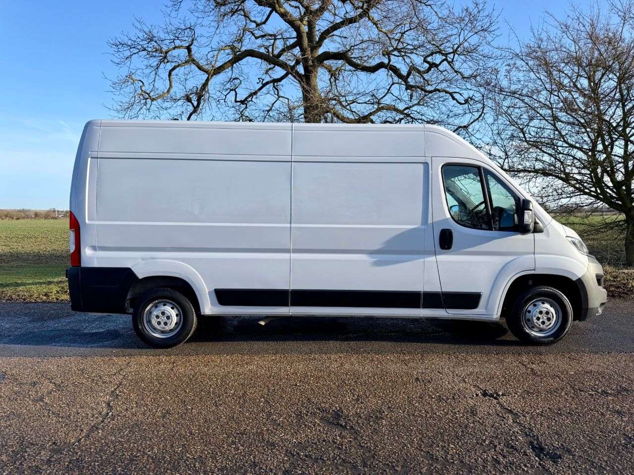 A 2022 VAUXHALL MOVANO 2.2 CDTi 3500 BiTurbo Dynamic Panel FWD L3 H2 * 48,825 AIR CON * LOW MILES A 2022 VAUXHALL MOVANO 2.2 CDTi 3500 BiTurbo Dynamic Panel FWD L3 H2 * 48,825 AIR CON * LOW MILES