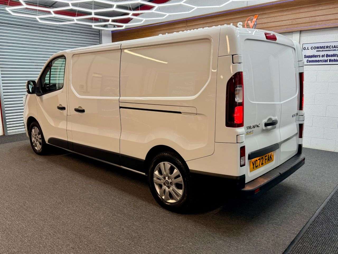 2022 RENAULT TRAFIC 2022 RENAULT TRAFIC