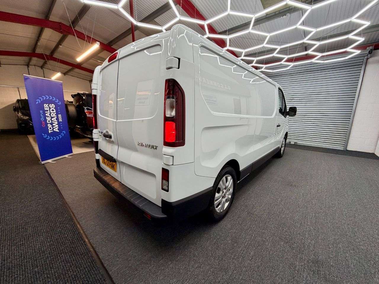 2022 RENAULT TRAFIC 2022 RENAULT TRAFIC