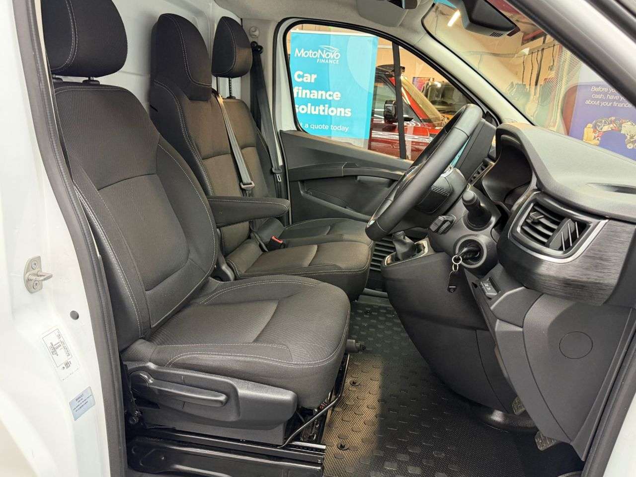 2022 RENAULT TRAFIC 2022 RENAULT TRAFIC