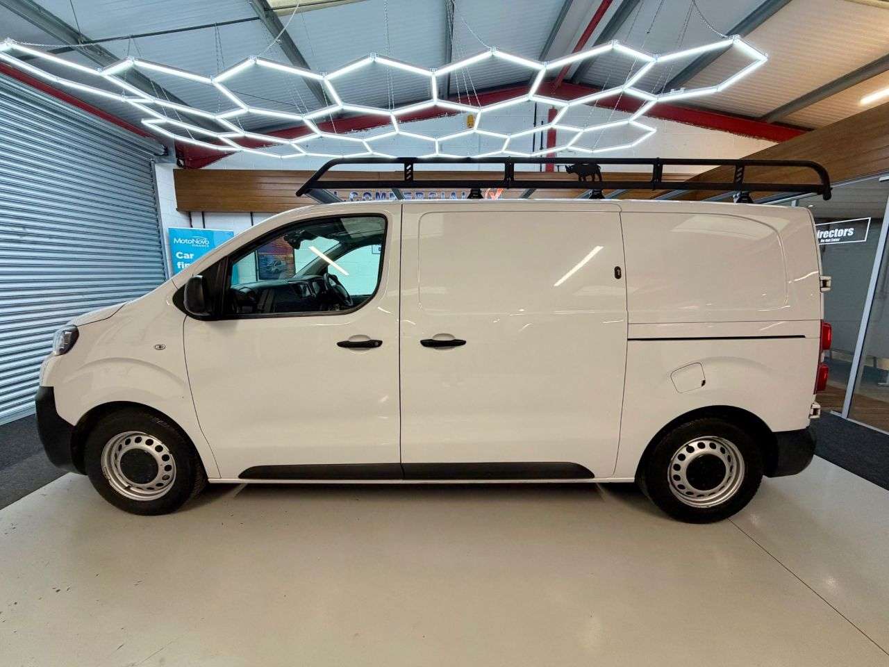 A 2022 PEUGEOT EXPERT 1.5 BlueHDi 1000 Professional Premium MWB * RHINO ROOF RACK * 1 OWNER | EX A 2022 PEUGEOT EXPERT 1.5 BlueHDi 1000 Professional Premium MWB * RHINO ROOF RACK * 1 OWNER | EX