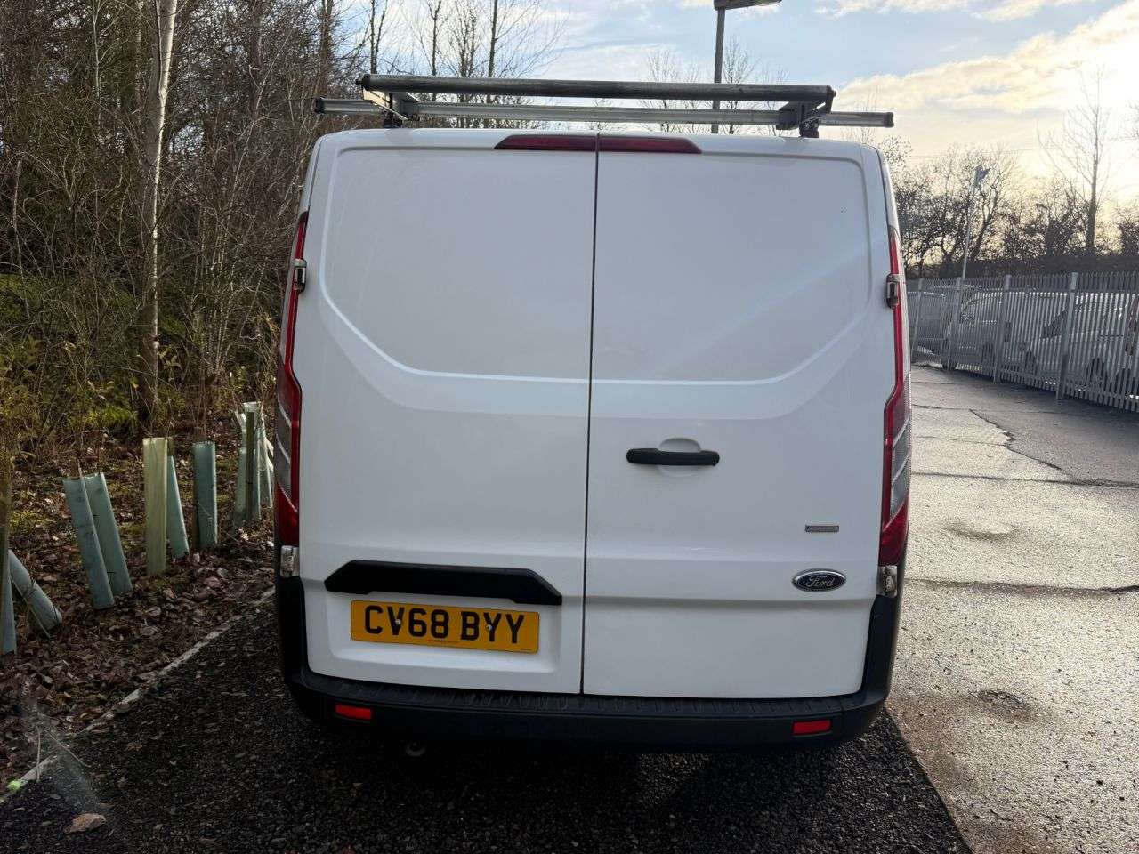 A 2018 FORD TRANSIT CUSTOM 2.0 300 EcoBlue Panel Van 5dr Diesel Manual L1 H1 Euro 6 (105 ps) TAKEN IN A 2018 FORD TRANSIT CUSTOM 2.0 300 EcoBlue Panel Van 5dr Diesel Manual L1 H1 Euro 6 (105 ps) TAKEN IN