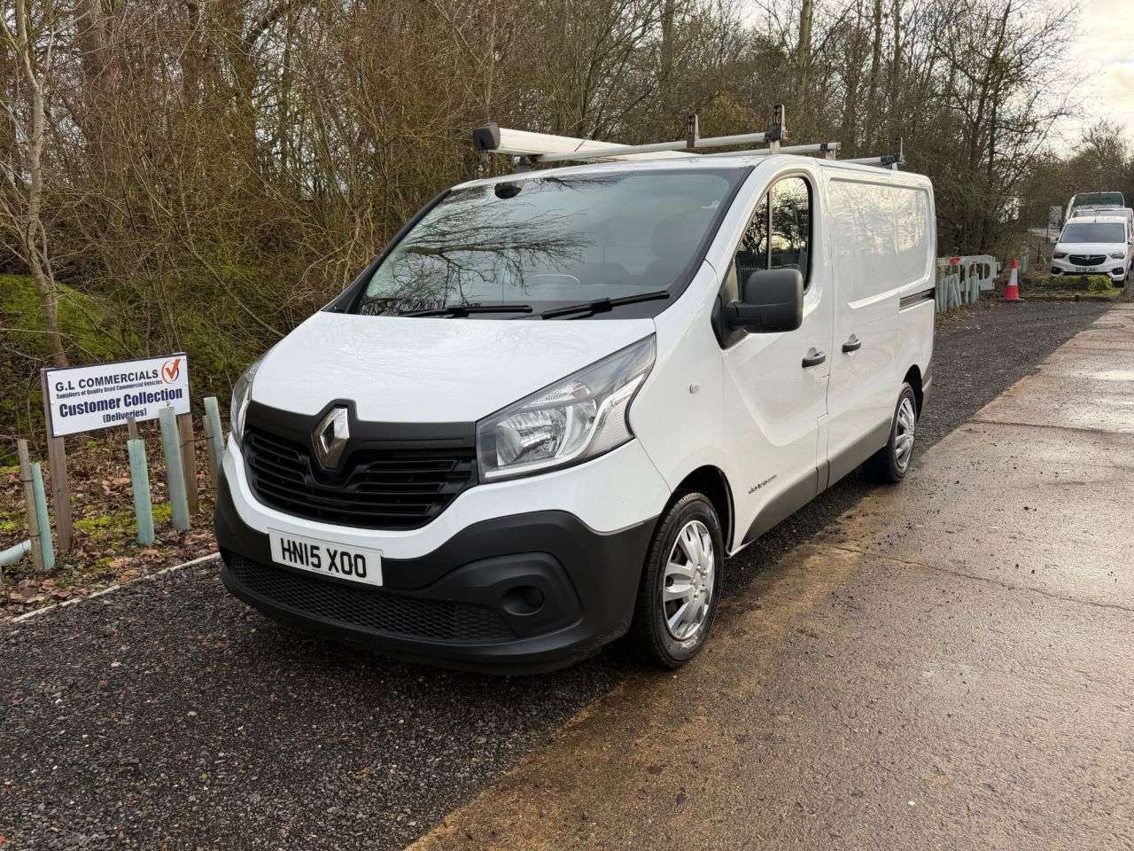 A 2015 RENAULT TRAFIC 1.6 dCi ENERGY 29 Business Panel Van 5dr Diesel Manual SWB Standard Roof Eu A 2015 RENAULT TRAFIC 1.6 dCi ENERGY 29 Business Panel Van 5dr Diesel Manual SWB Standard Roof Eu