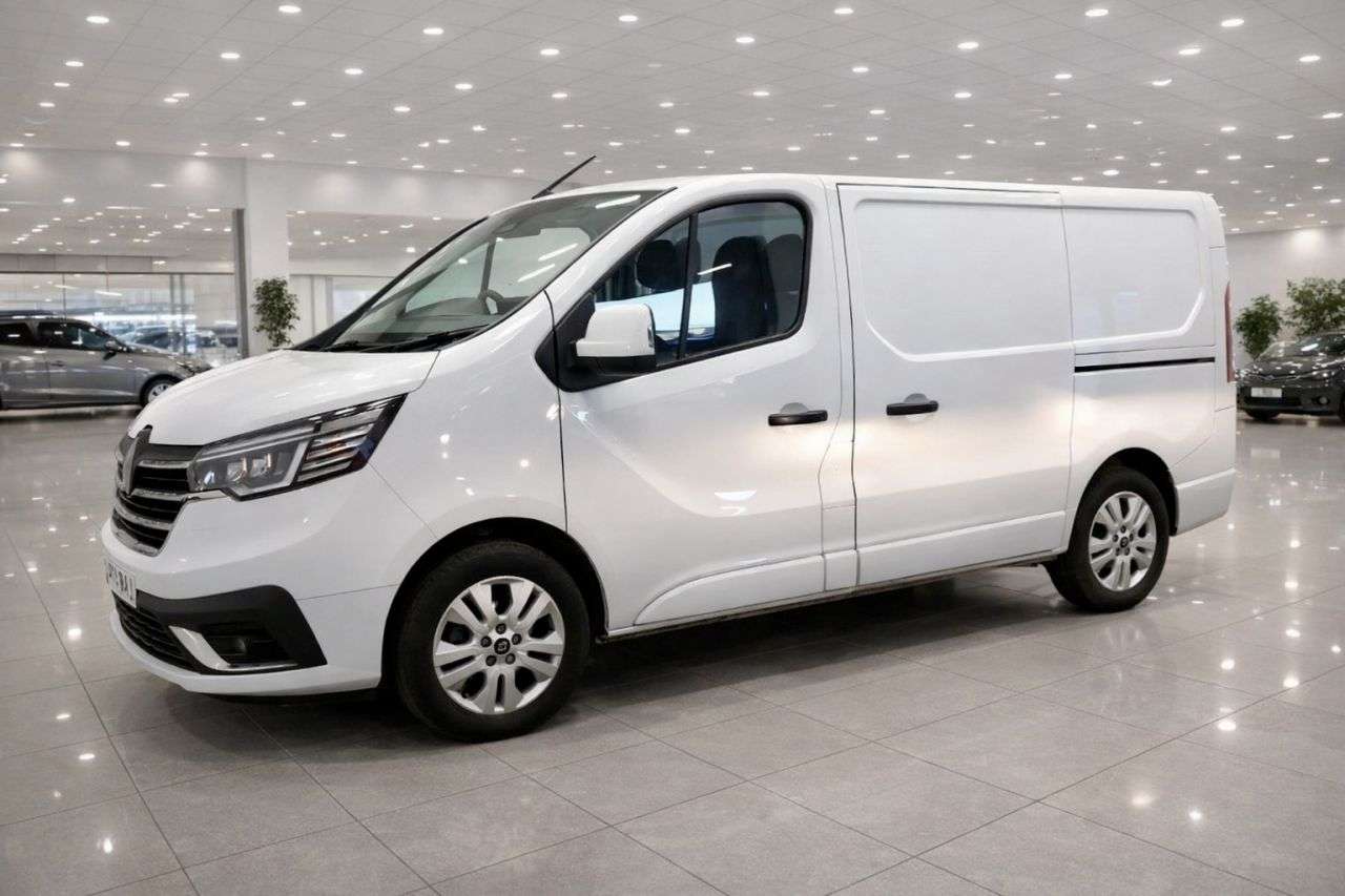 A 2024 RENAULT TRAFIC 2.0 dCi Blue SL30 Extra Sport L1 130 Bhp * 26,992 * MAIN DEALER WARRANTY A 2024 RENAULT TRAFIC 2.0 dCi Blue SL30 Extra Sport L1 130 Bhp * 26,992 * MAIN DEALER WARRANTY