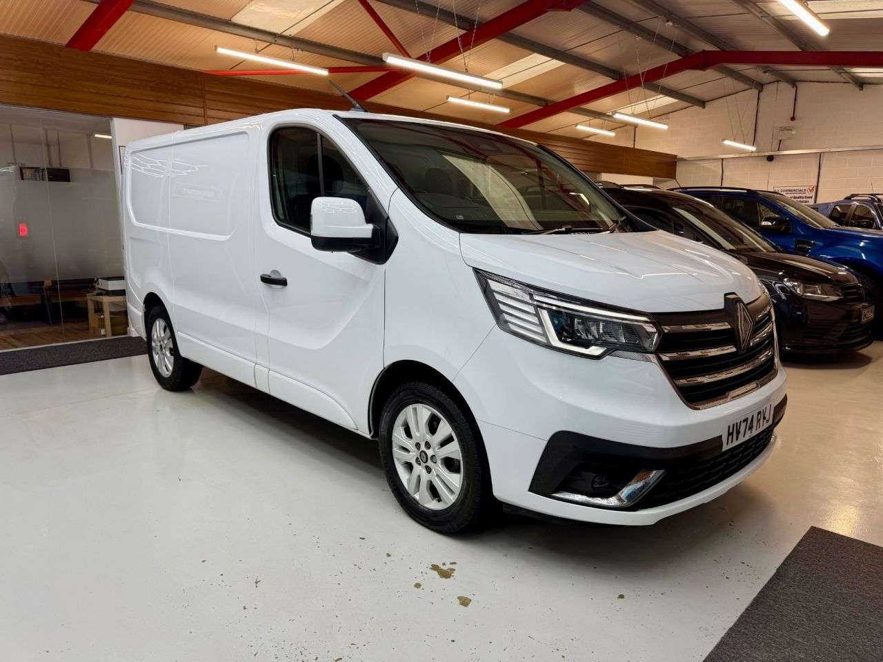 A 2024 RENAULT TRAFIC 2.0 dCi Blue SL30 Extra Sport L1 130 Bhp * 26,992 * MAIN DEALER WARRANTY A 2024 RENAULT TRAFIC 2.0 dCi Blue SL30 Extra Sport L1 130 Bhp * 26,992 * MAIN DEALER WARRANTY