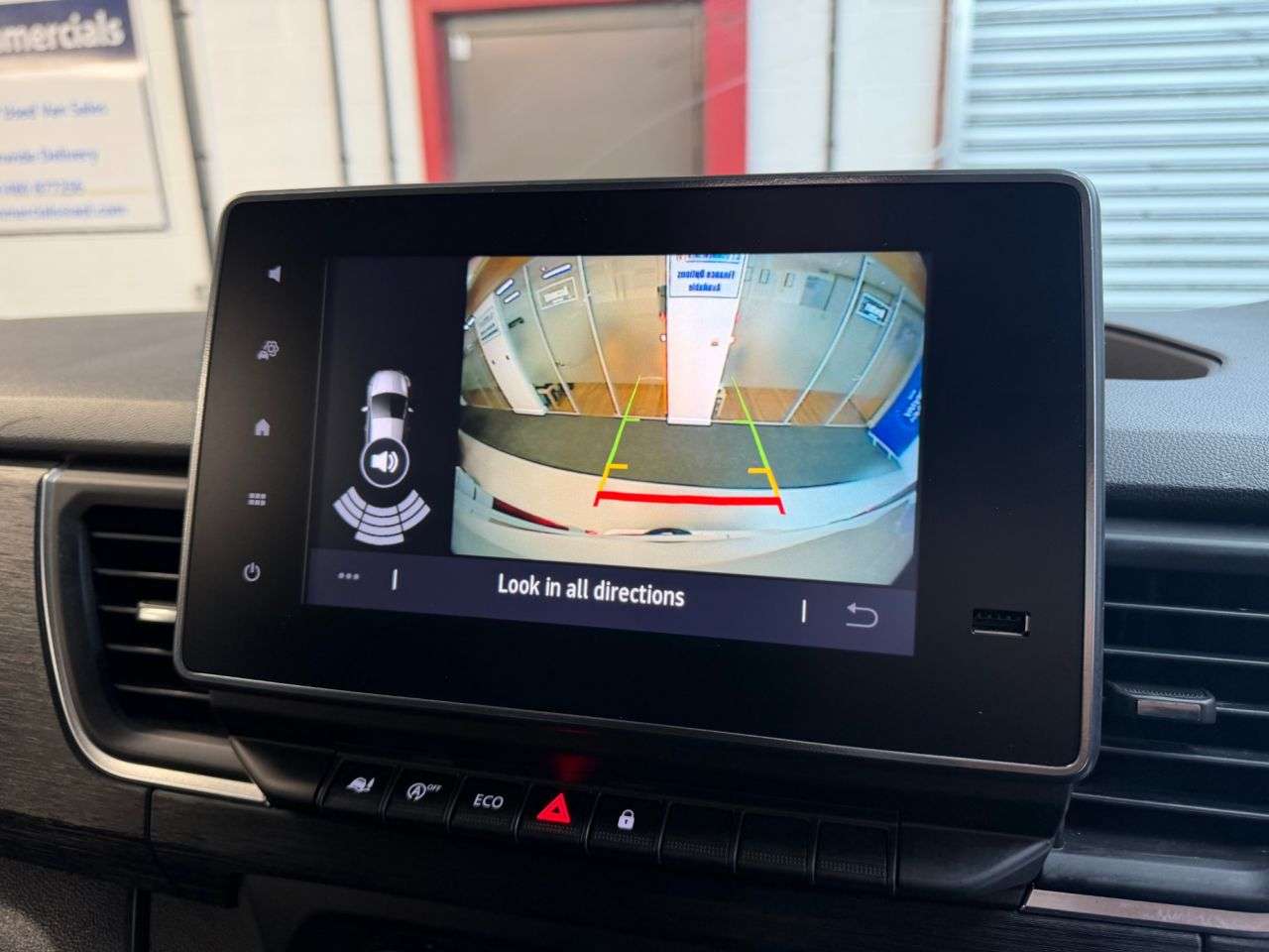 2024 RENAULT TRAFIC 2024 RENAULT TRAFIC