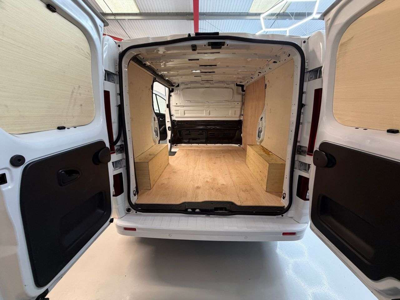 2024 RENAULT TRAFIC 2024 RENAULT TRAFIC