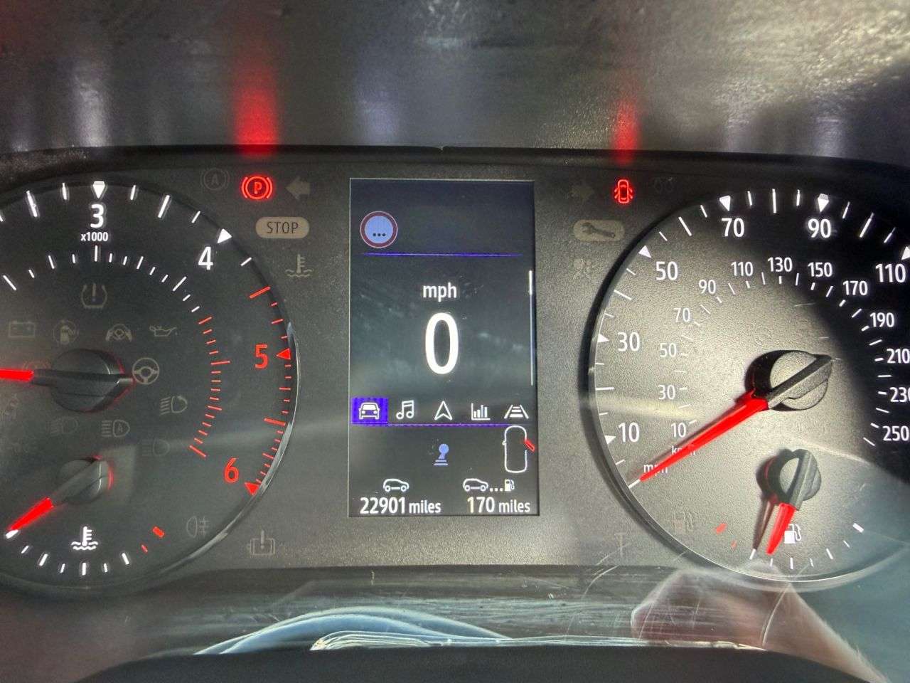 2024 RENAULT TRAFIC 2024 RENAULT TRAFIC