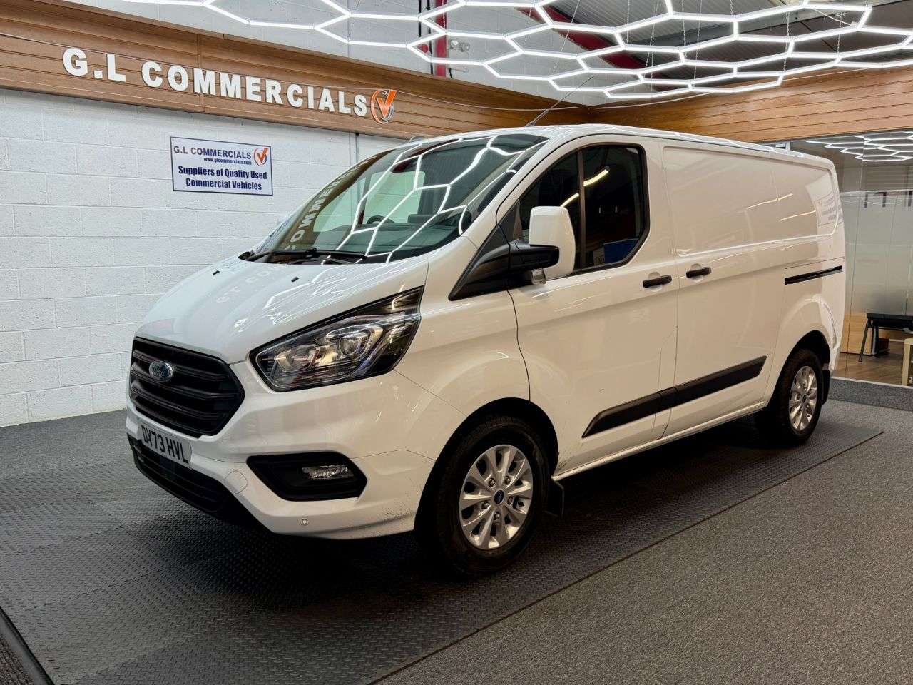 A 2023 FORD TRANSIT CUSTOM 2.0 300 EcoBlue Trend L1 Euro 6 * MEDIA SCREEN AIR CON * 1 OWNER | EX FLEET A 2023 FORD TRANSIT CUSTOM 2.0 300 EcoBlue Trend L1 Euro 6 * MEDIA SCREEN AIR CON * 1 OWNER | EX FLEET