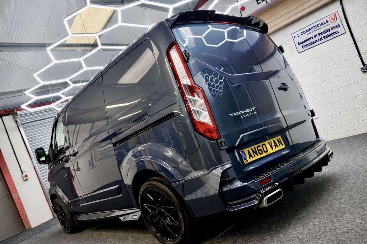 A 2022 FORD TRANSIT CUSTOM 2.0 280 EcoBlue Limited L1 * PREDATOR EDITION * STUNNING COLOUR - 2 OWNER - A 2022 FORD TRANSIT CUSTOM 2.0 280 EcoBlue Limited L1 * PREDATOR EDITION * STUNNING COLOUR - 2 OWNER -