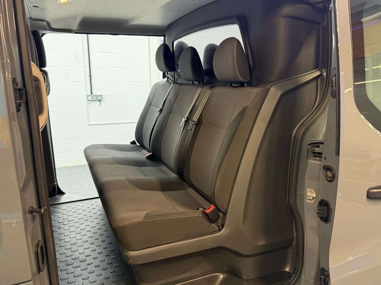 2024 RENAULT TRAFIC 2024 RENAULT TRAFIC