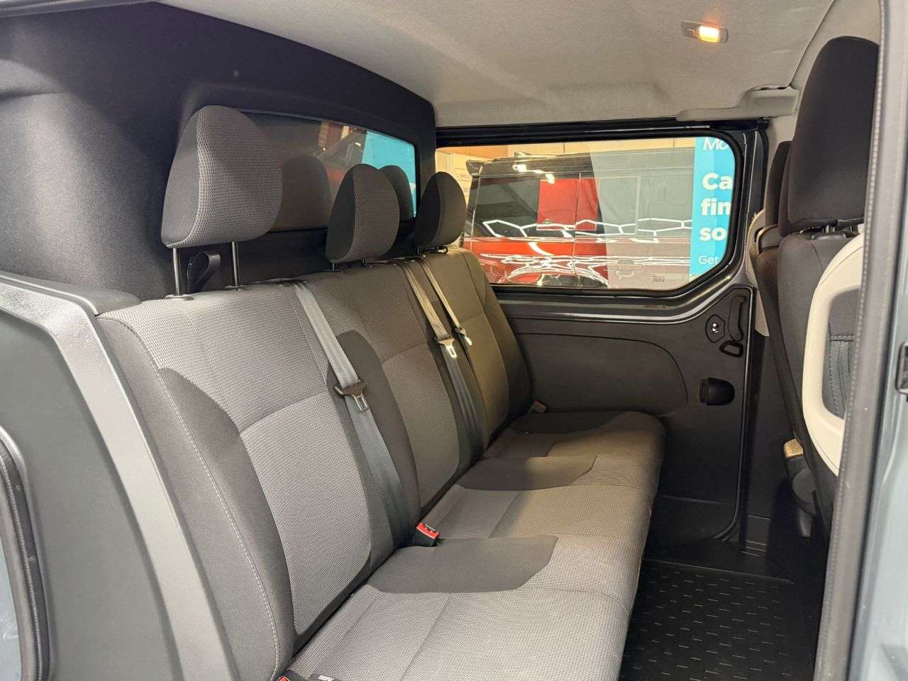 2024 RENAULT TRAFIC 2024 RENAULT TRAFIC