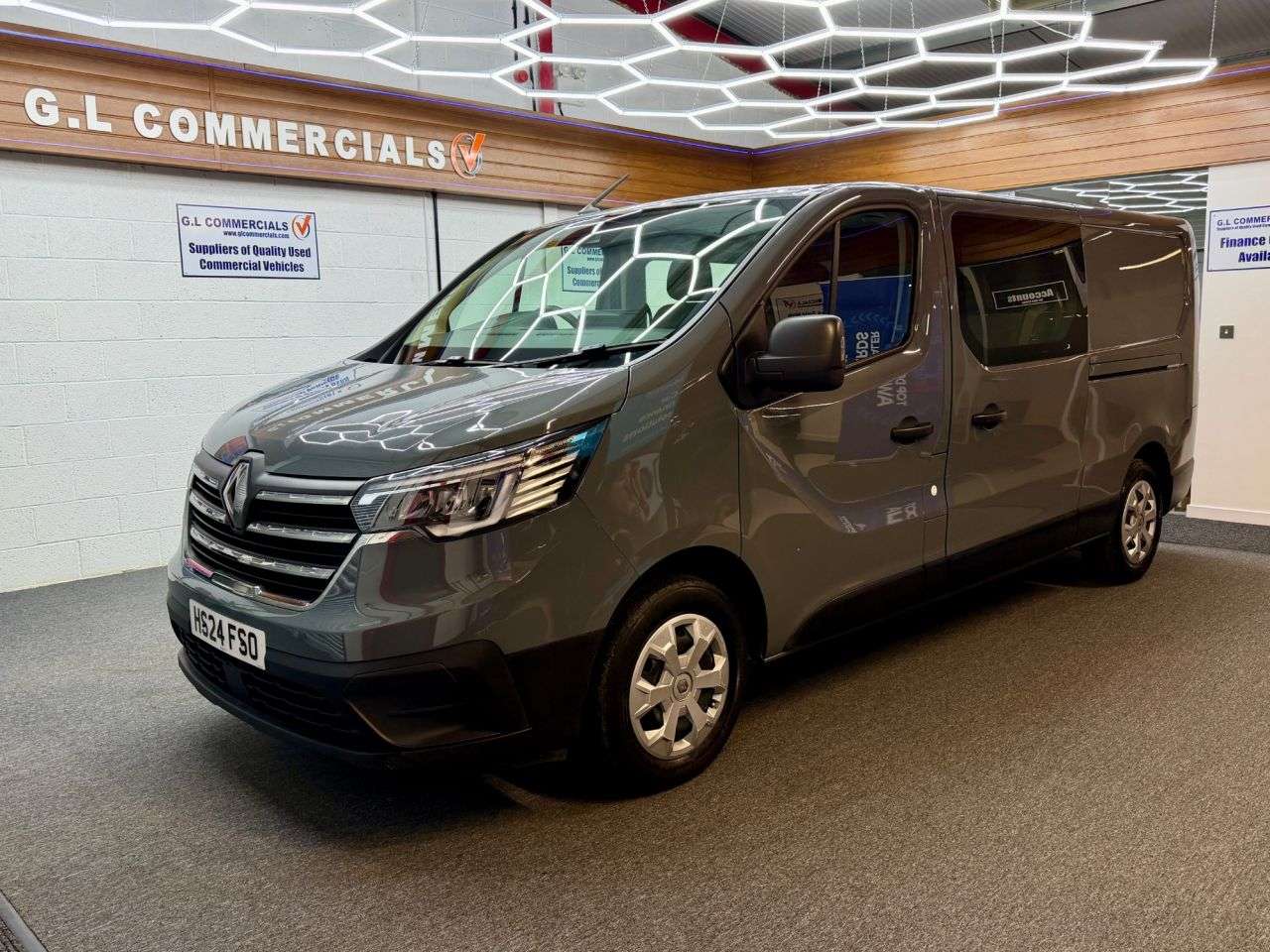 A 2024 RENAULT TRAFIC 2.0 dCi Blue LL30 Advance Crew Van Double Cab 6dr L2 * AIR CONDITIONIONG * A 2024 RENAULT TRAFIC 2.0 dCi Blue LL30 Advance Crew Van Double Cab 6dr L2 * AIR CONDITIONIONG *