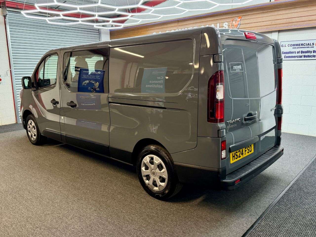 2024 RENAULT TRAFIC 2024 RENAULT TRAFIC