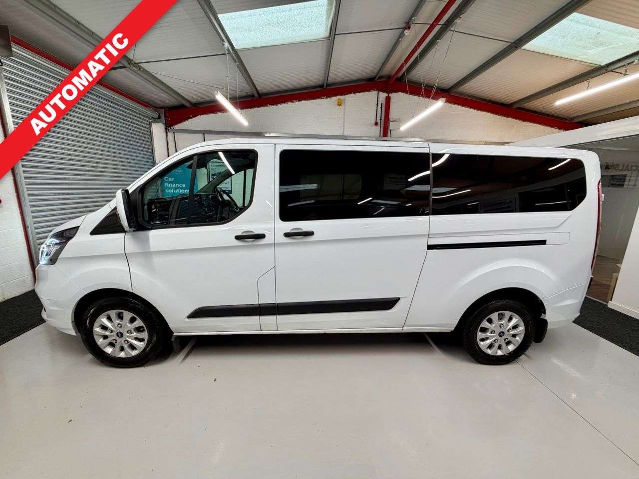 A 2023 FORD TRANSIT CUSTOM Minibus 2.0 320 EcoBlue Trend Kombi Double Cab Auto L2 H1 * AUTOMATIC * AIR A 2023 FORD TRANSIT CUSTOM Minibus 2.0 320 EcoBlue Trend Kombi Double Cab Auto L2 H1 * AUTOMATIC * AIR