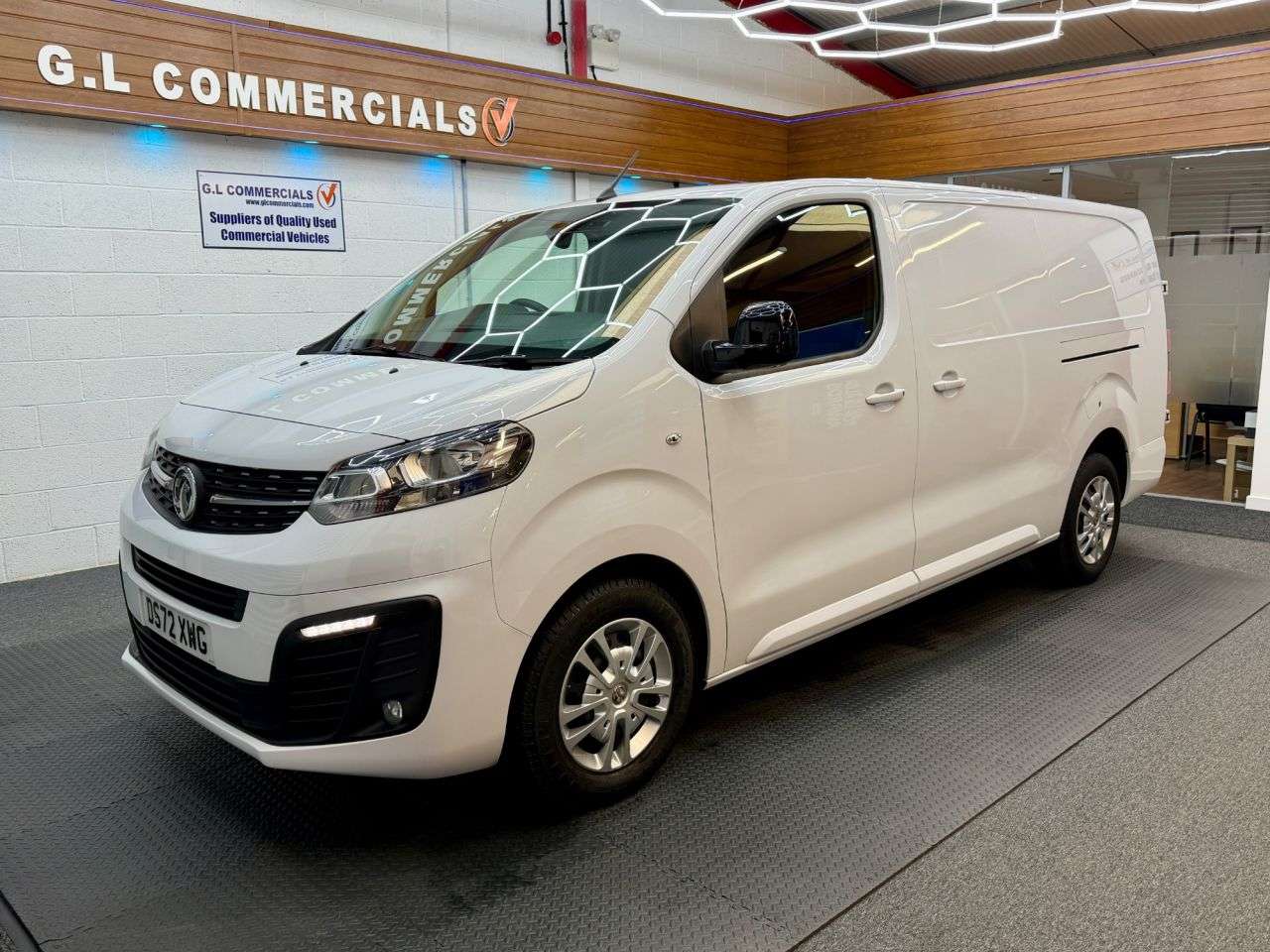 A 2023 VAUXHALL VIVARO 1.5 Turbo D 2900 Sportive L2 LWB Euro 6 * 20,899 SPORTIVE * 1 OWNER | EX FL A 2023 VAUXHALL VIVARO 1.5 Turbo D 2900 Sportive L2 LWB Euro 6 * 20,899 SPORTIVE * 1 OWNER | EX FL