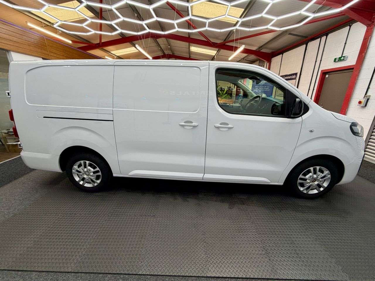2023 VAUXHALL VIVARO 2023 VAUXHALL VIVARO