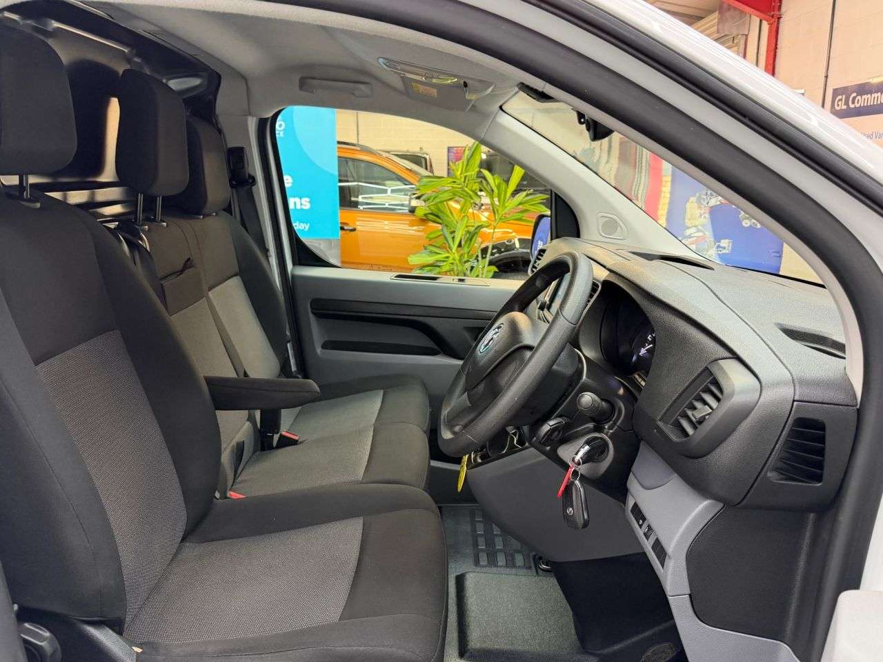 2023 VAUXHALL VIVARO 2023 VAUXHALL VIVARO