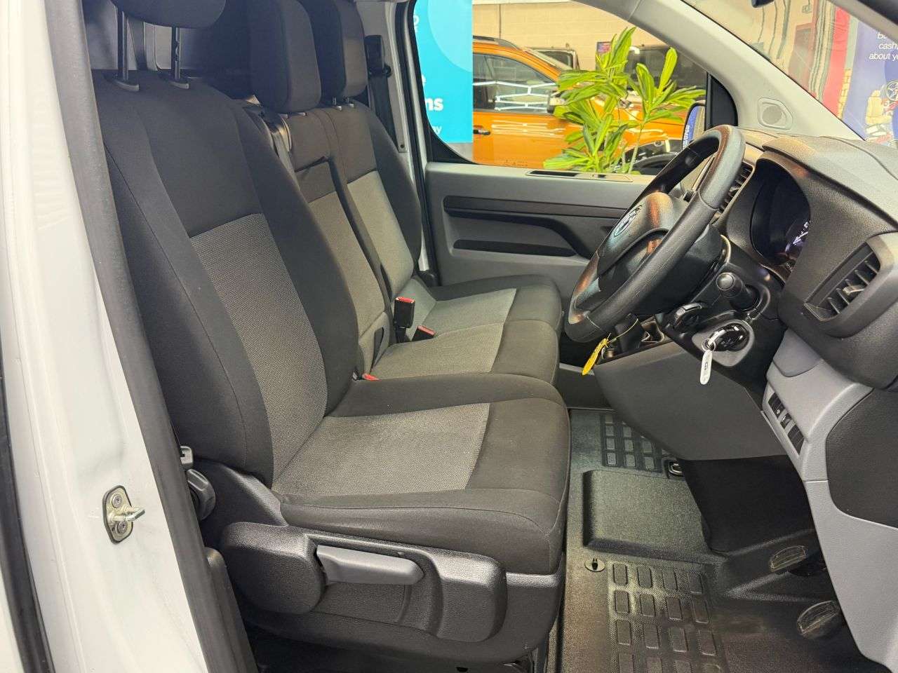 2023 VAUXHALL VIVARO 2023 VAUXHALL VIVARO