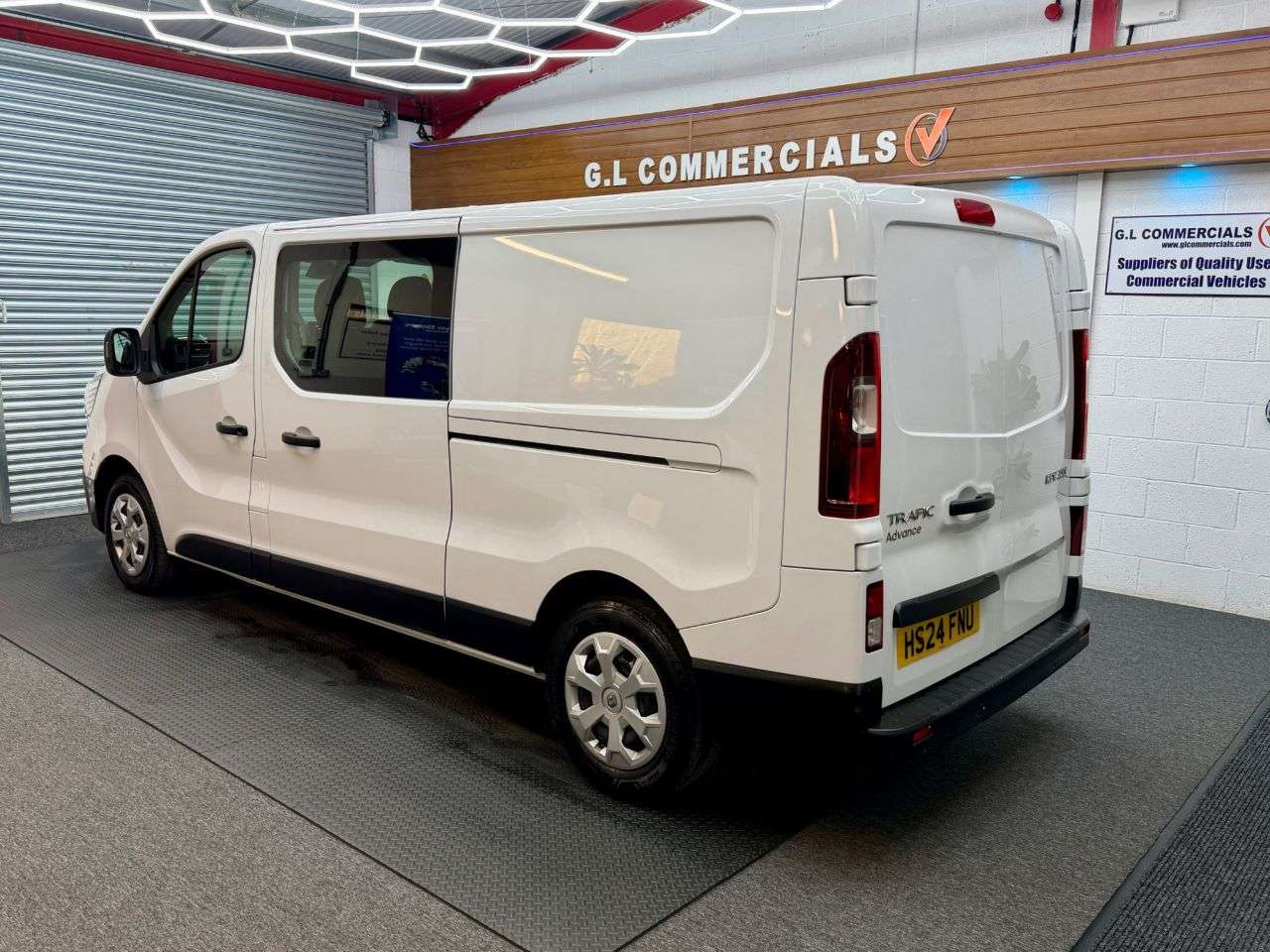 2024 RENAULT TRAFIC 2024 RENAULT TRAFIC