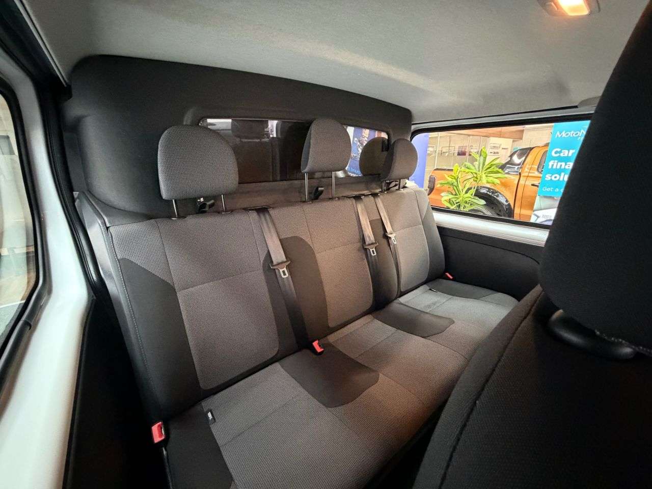 2024 RENAULT TRAFIC 2024 RENAULT TRAFIC