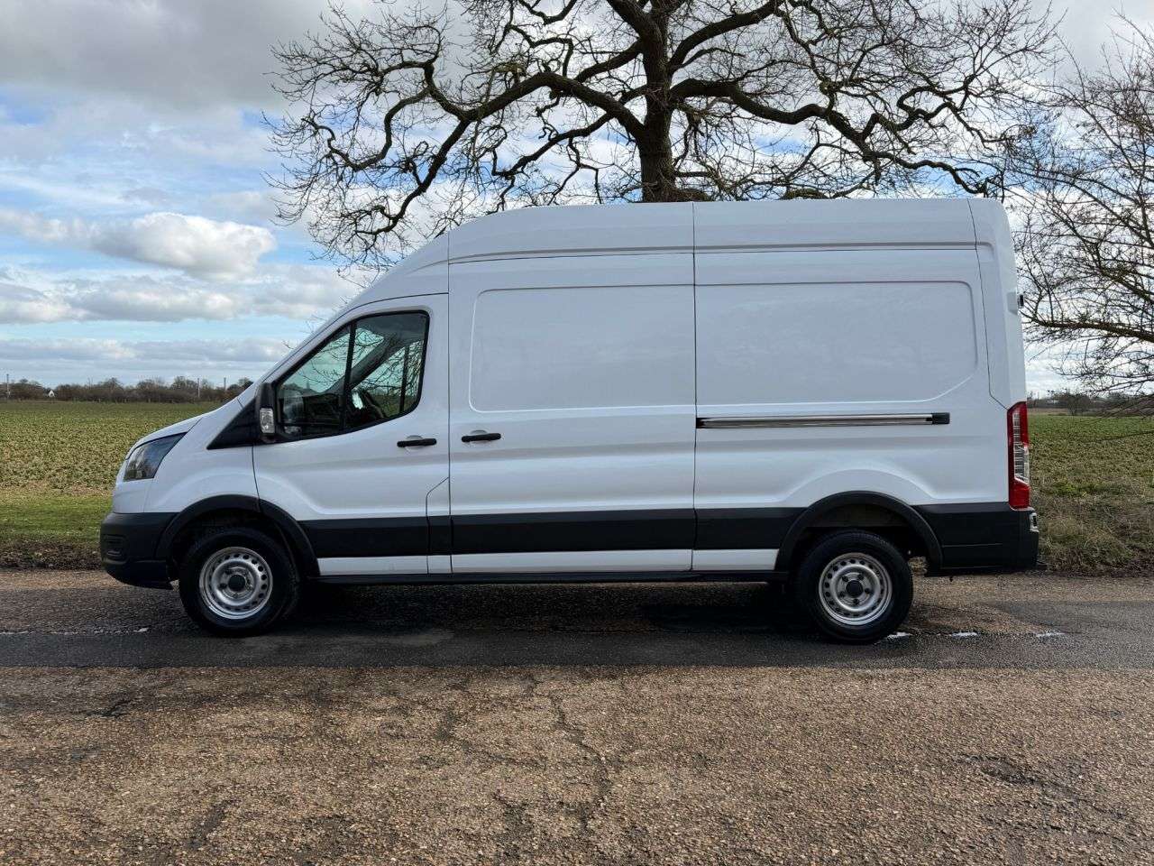 A 2023 FORD TRANSIT 2.0 350 EcoBlue Leader Panel Van RWD L3 H3 130 bhp * AIR CONDITIONIONG * 1 A 2023 FORD TRANSIT 2.0 350 EcoBlue Leader Panel Van RWD L3 H3 130 bhp * AIR CONDITIONIONG * 1
