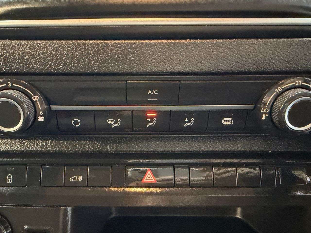 2023 VAUXHALL VIVARO 2023 VAUXHALL VIVARO