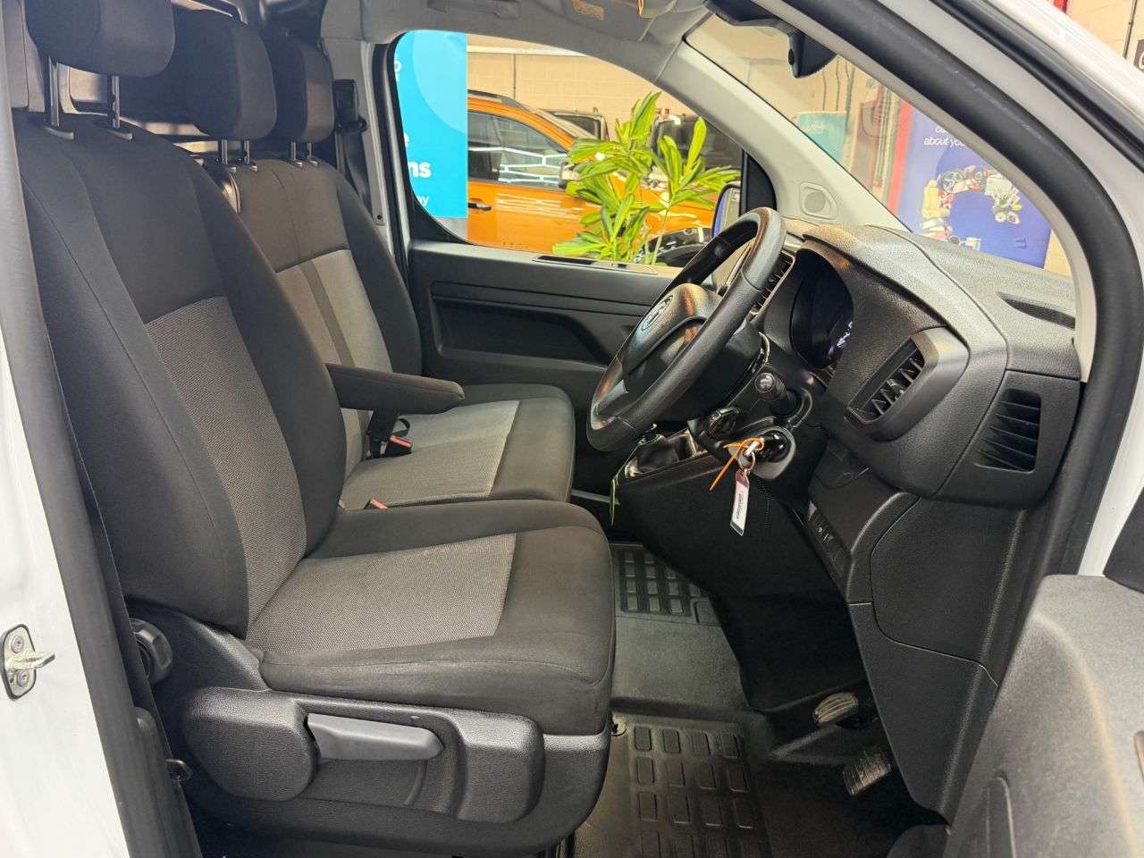 2023 VAUXHALL VIVARO 2023 VAUXHALL VIVARO