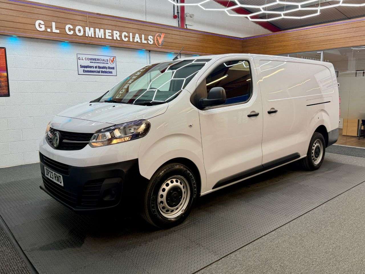 A 2023 VAUXHALL VIVARO 1.5 Turbo D 2900 Prime Panel Van L2 H1 Euro 6 * 43,767 L2 LWB * 1 OWNER | E A 2023 VAUXHALL VIVARO 1.5 Turbo D 2900 Prime Panel Van L2 H1 Euro 6 * 43,767 L2 LWB * 1 OWNER | E