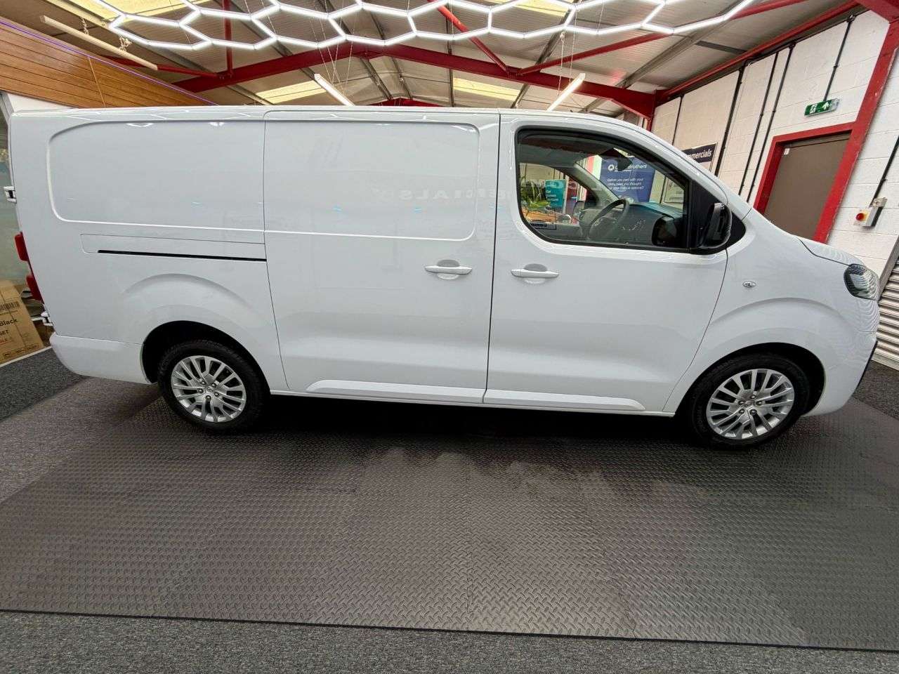 2024 VAUXHALL VIVARO 2024 VAUXHALL VIVARO