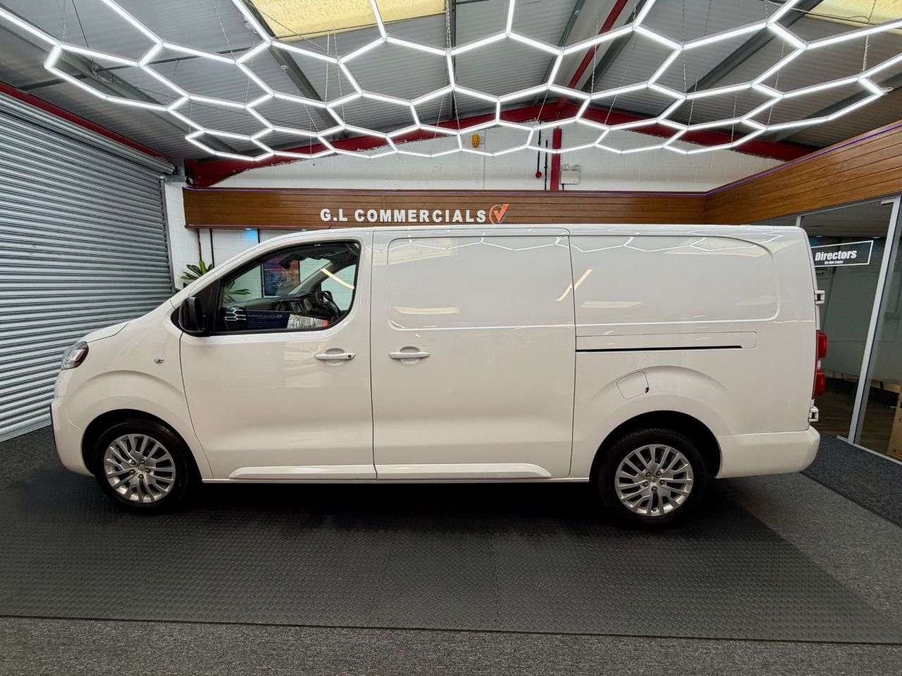 A 2024 VAUXHALL VIVARO 1.5 Turbo D 2900 Pro Panel Van 6dr Diesel Manual L2 H1 * 59,233 L2 LWB * 1 A 2024 VAUXHALL VIVARO 1.5 Turbo D 2900 Pro Panel Van 6dr Diesel Manual L2 H1 * 59,233 L2 LWB * 1