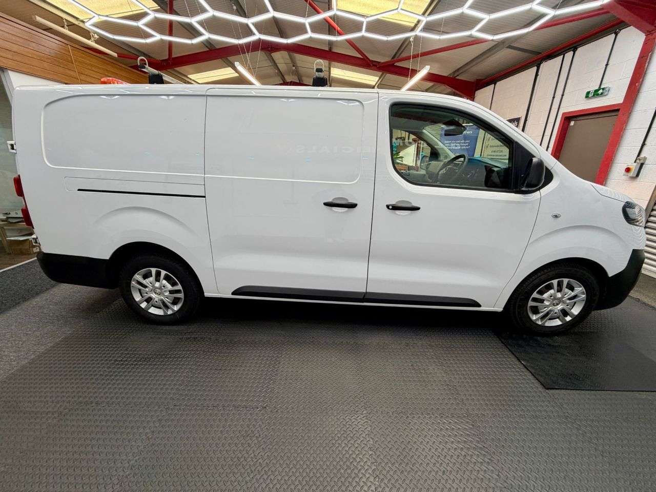 2021 VAUXHALL VIVARO 2021 VAUXHALL VIVARO