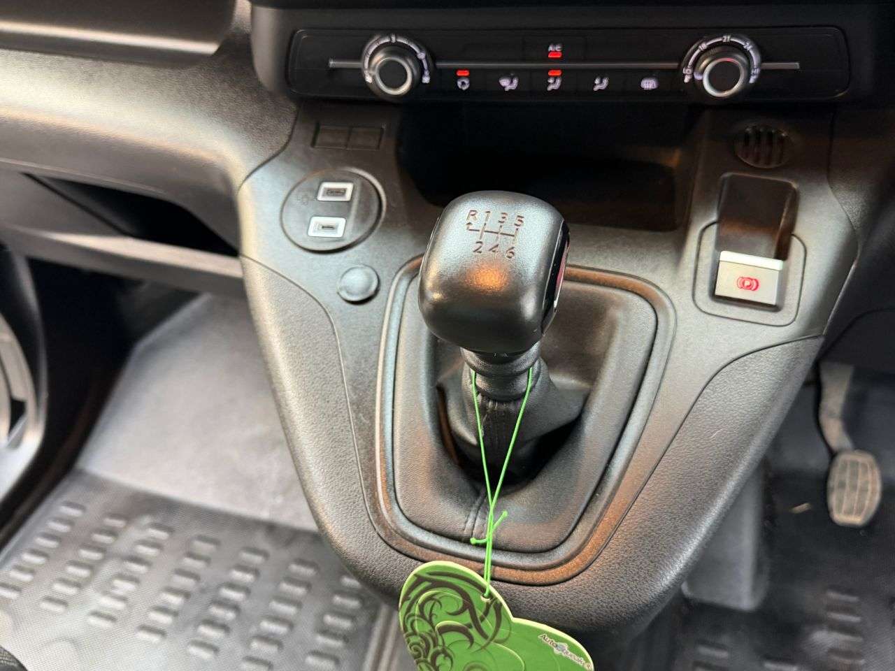 2024 VAUXHALL COMBO 2024 VAUXHALL COMBO