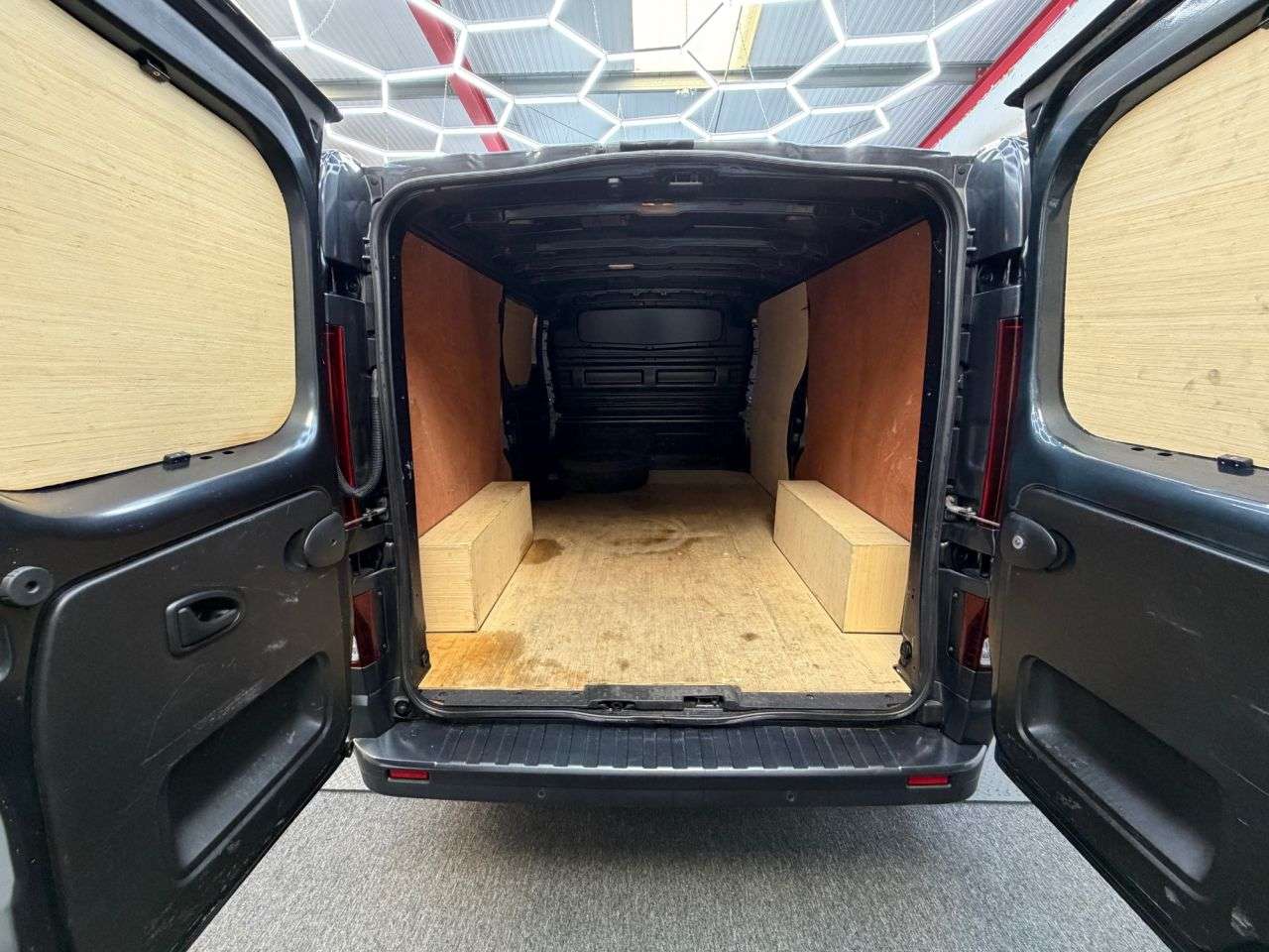 2023 RENAULT TRAFIC 2023 RENAULT TRAFIC