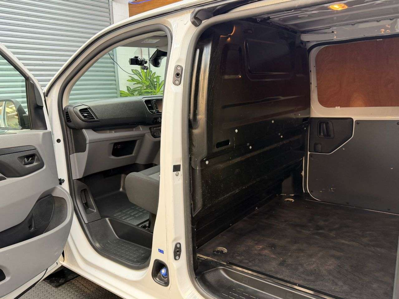 2022 VAUXHALL VIVARO 2022 VAUXHALL VIVARO