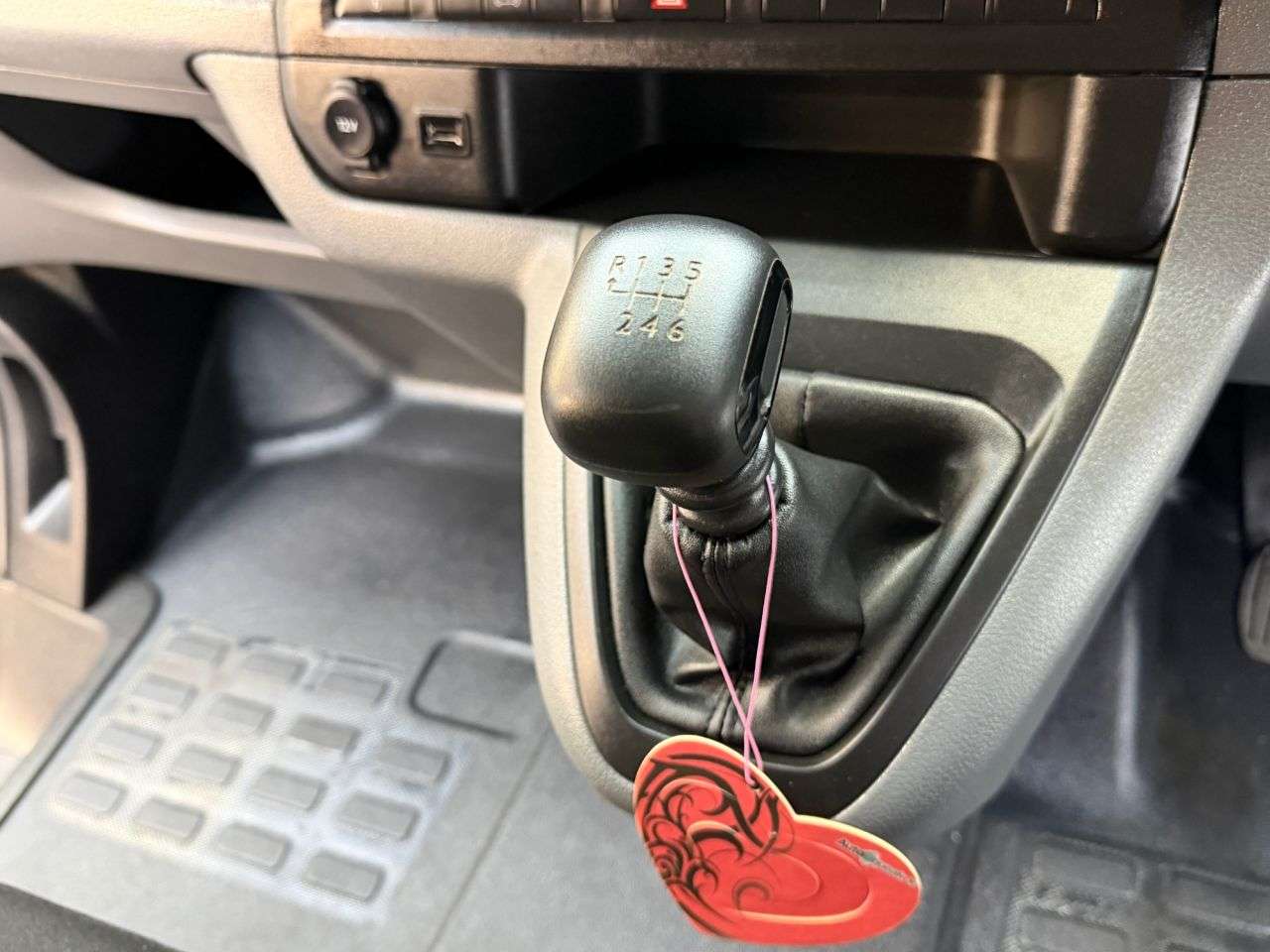 2022 VAUXHALL VIVARO 2022 VAUXHALL VIVARO