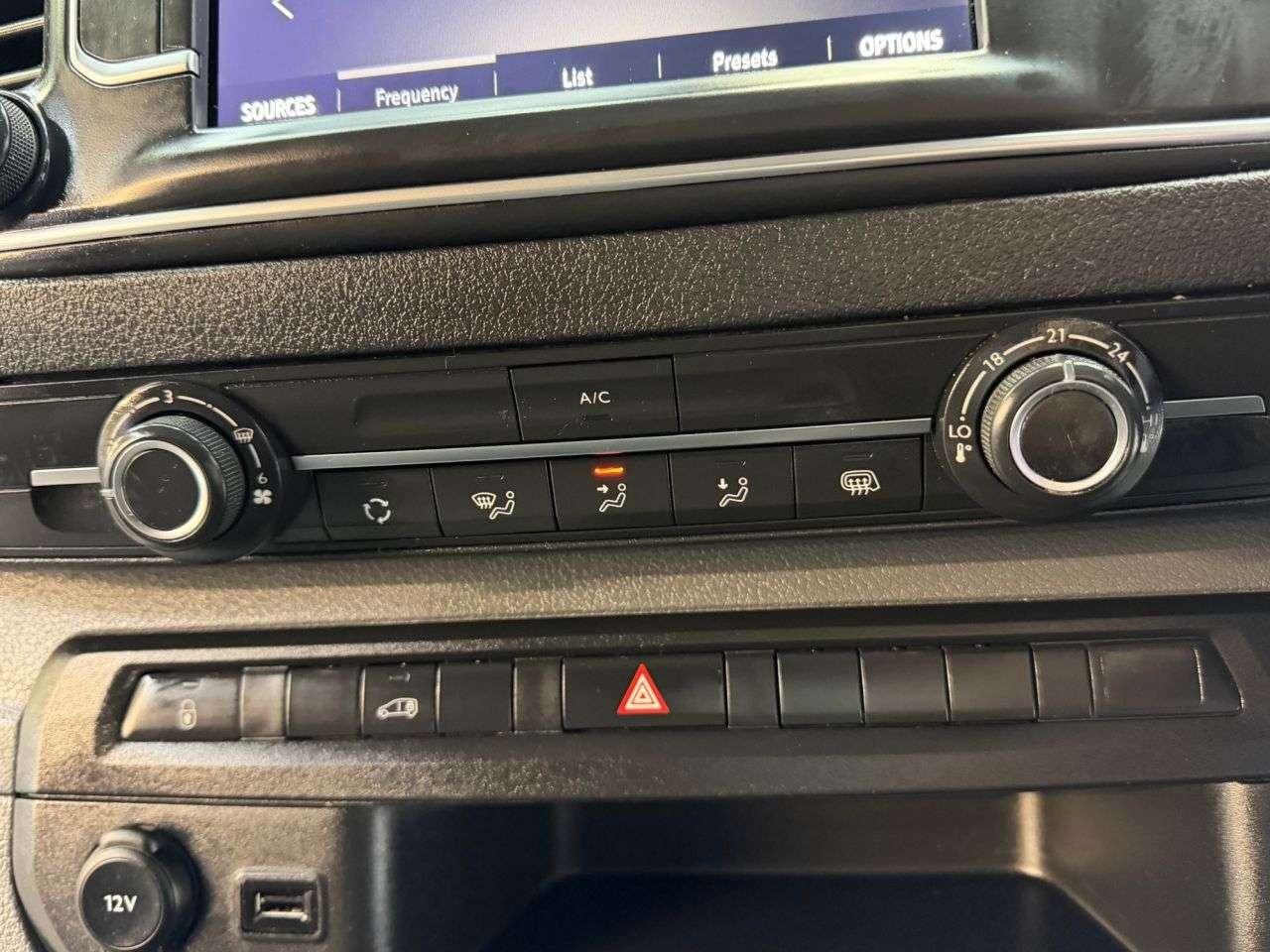 2022 VAUXHALL VIVARO 2022 VAUXHALL VIVARO