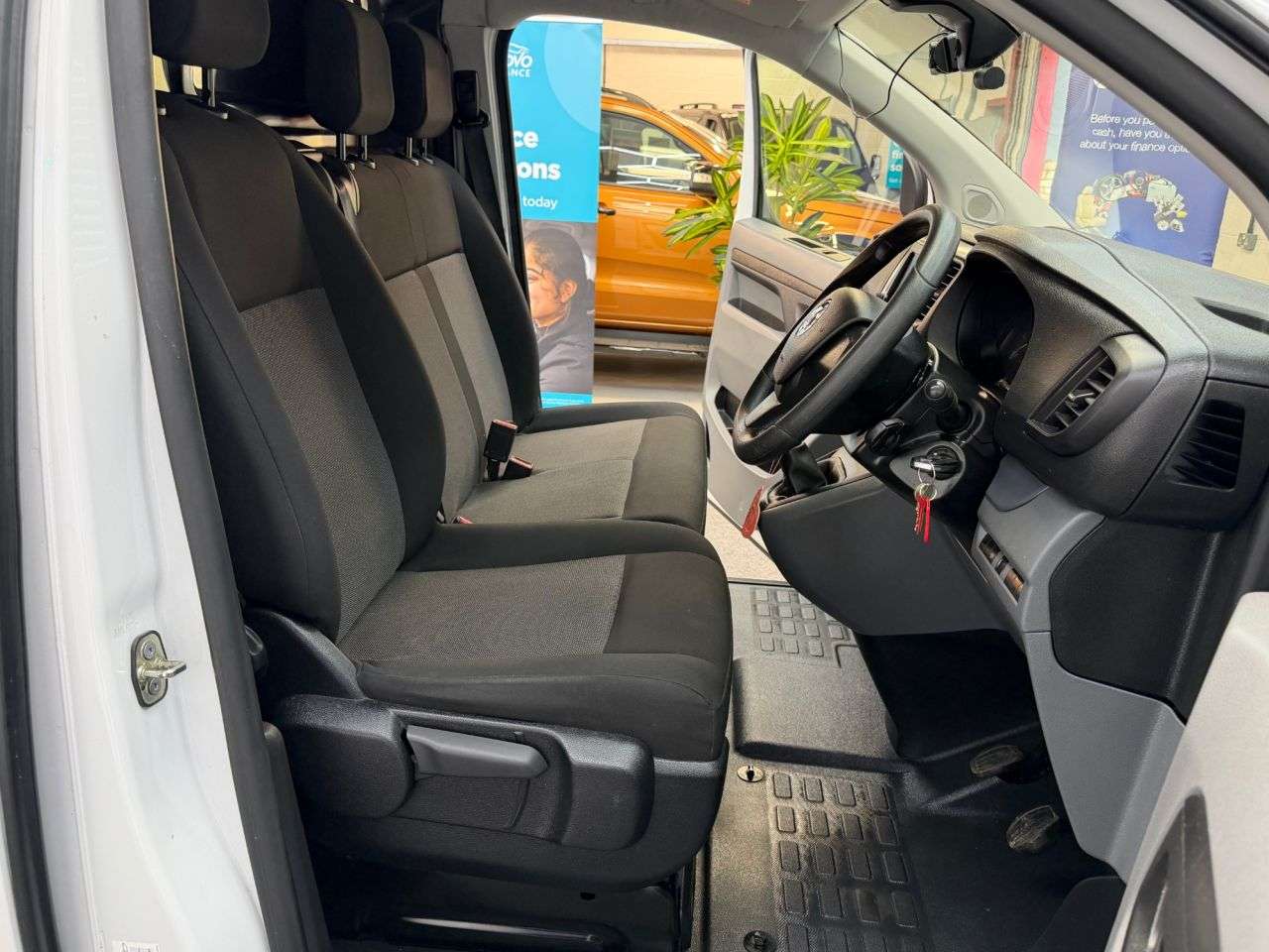2022 VAUXHALL VIVARO 2022 VAUXHALL VIVARO