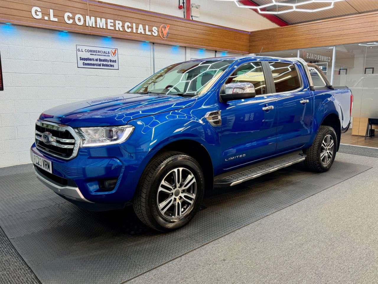 A 2023 FORD RANGER AUTOMATIC 2.0 EcoBlue Limited Pickup Double Cab Auto 4WD * STUNNING COLOUR A 2023 FORD RANGER AUTOMATIC 2.0 EcoBlue Limited Pickup Double Cab Auto 4WD * STUNNING COLOUR