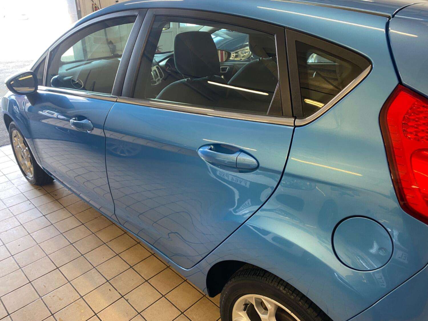 2011 FORD FIESTA 2011 FORD FIESTA