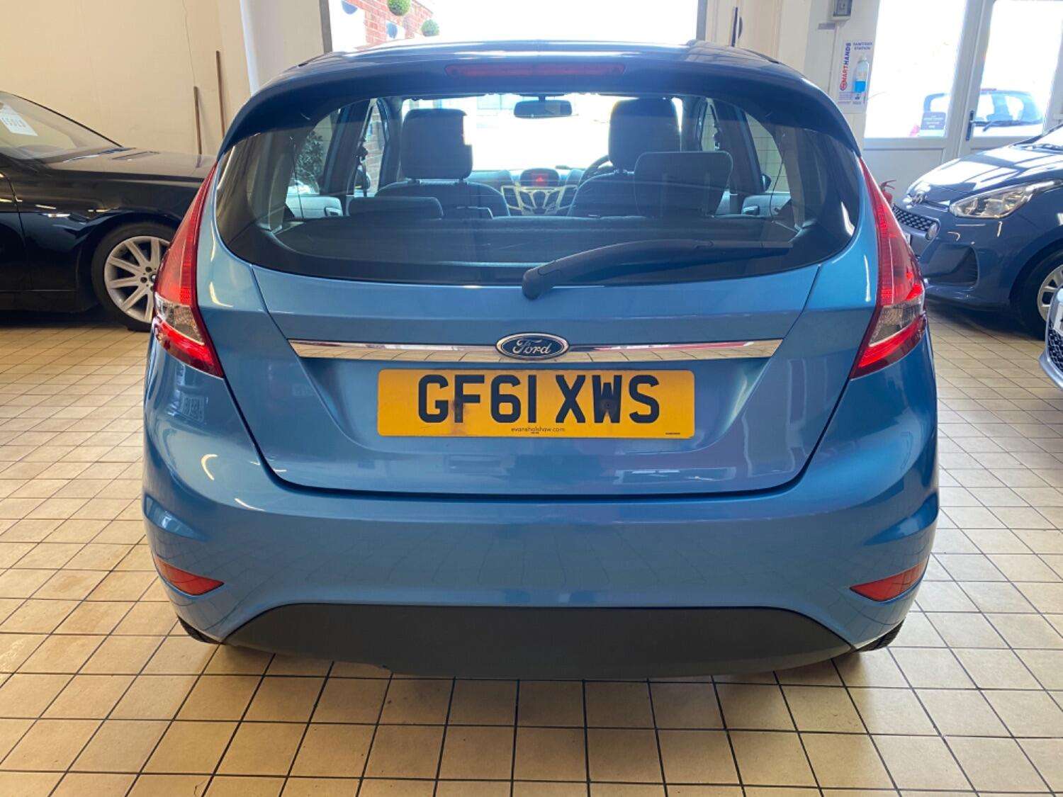 2011 FORD FIESTA 2011 FORD FIESTA