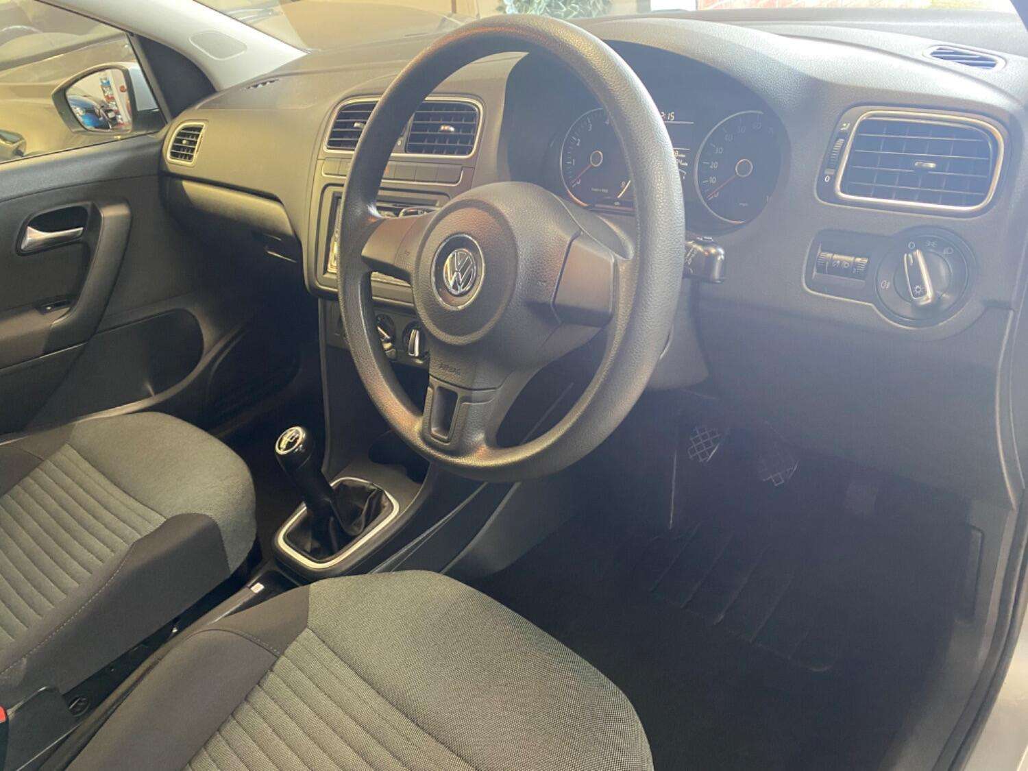 2010 VOLKSWAGEN POLO 2010 VOLKSWAGEN POLO