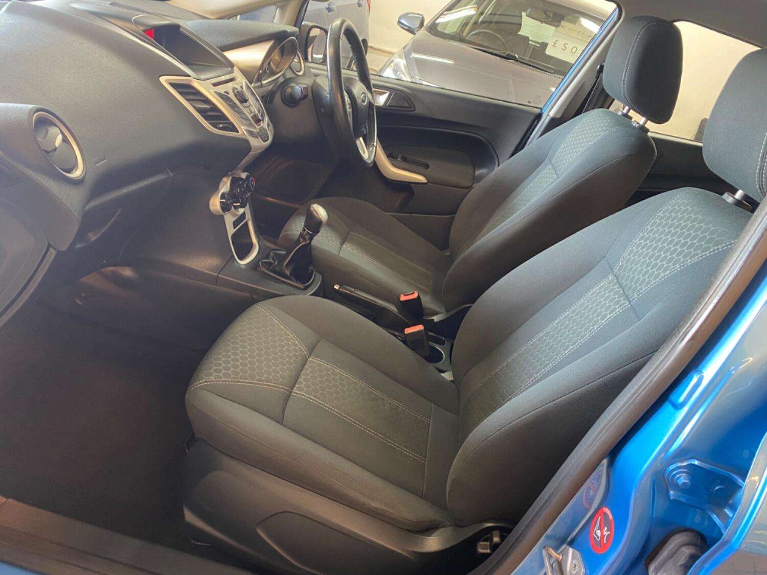 2011 FORD FIESTA 2011 FORD FIESTA