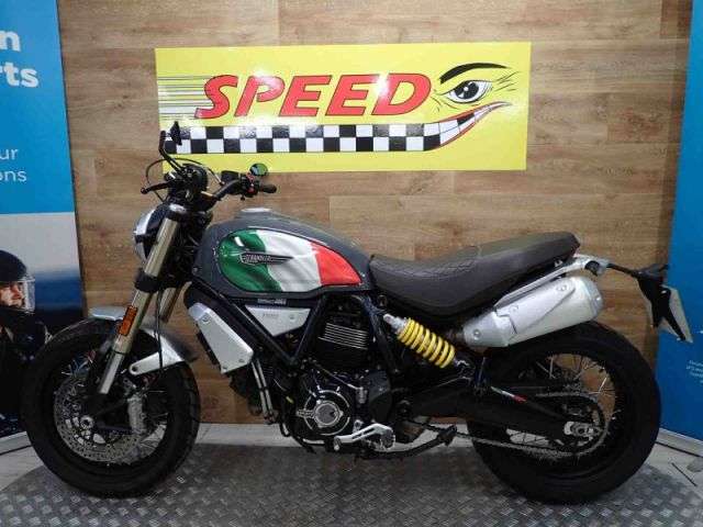 A 2018 DUCATI SCRAMBLER 1100 SPECIAL Scrambler 1100 Speci A 2018 DUCATI SCRAMBLER 1100 SPECIAL Scrambler 1100 Speci