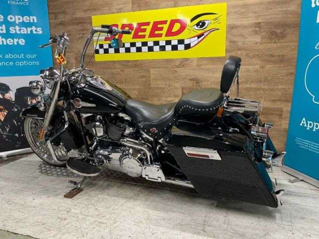 2017 HARLEY-DAVIDSON FLSTC HERITAGE STC 1690 1 2017 HARLEY-DAVIDSON FLSTC HERITAGE STC 1690 1
