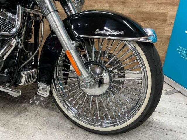 2017 HARLEY-DAVIDSON FLSTC HERITAGE STC 1690 1 2017 HARLEY-DAVIDSON FLSTC HERITAGE STC 1690 1