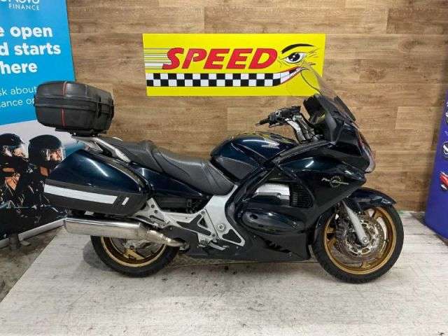 A 2002 HONDA ST1300 A ST1300 A A 2002 HONDA ST1300 A ST1300 A