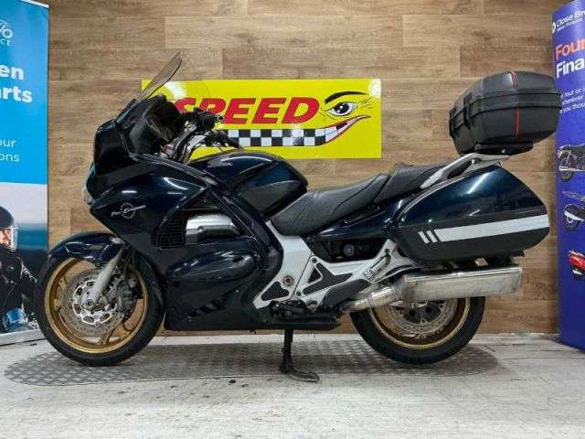 A 2002 HONDA ST1300 A ST1300 A A 2002 HONDA ST1300 A ST1300 A