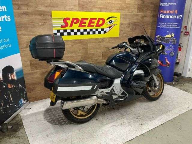 A 2002 HONDA ST1300 A ST1300 A A 2002 HONDA ST1300 A ST1300 A